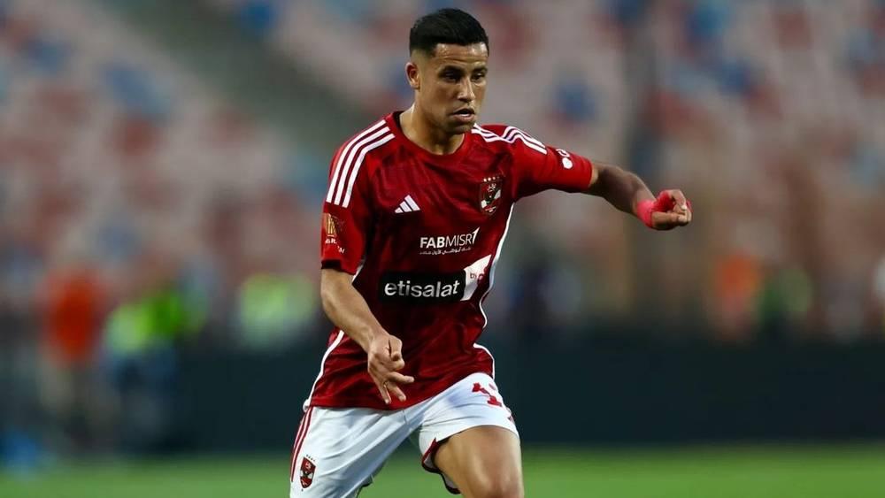 خاص/ الأهلي المصري يرفض تسريح لاعبه رضى سليم إلى قطر القطري