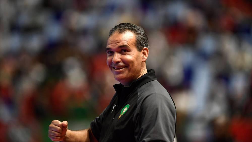 هشام الدكيك أفضل مدرب في العالم لـ"الفوتسال" في سنة 2023