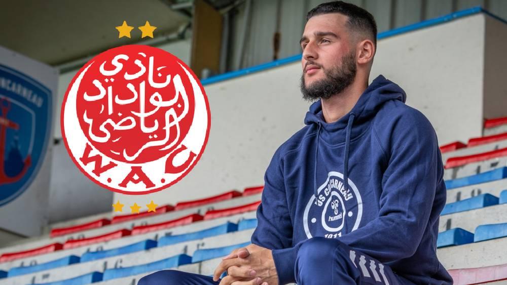 نسيم الشادلي يوقع عقد انضمامه للوداد لموسمين قابلين للتجديد