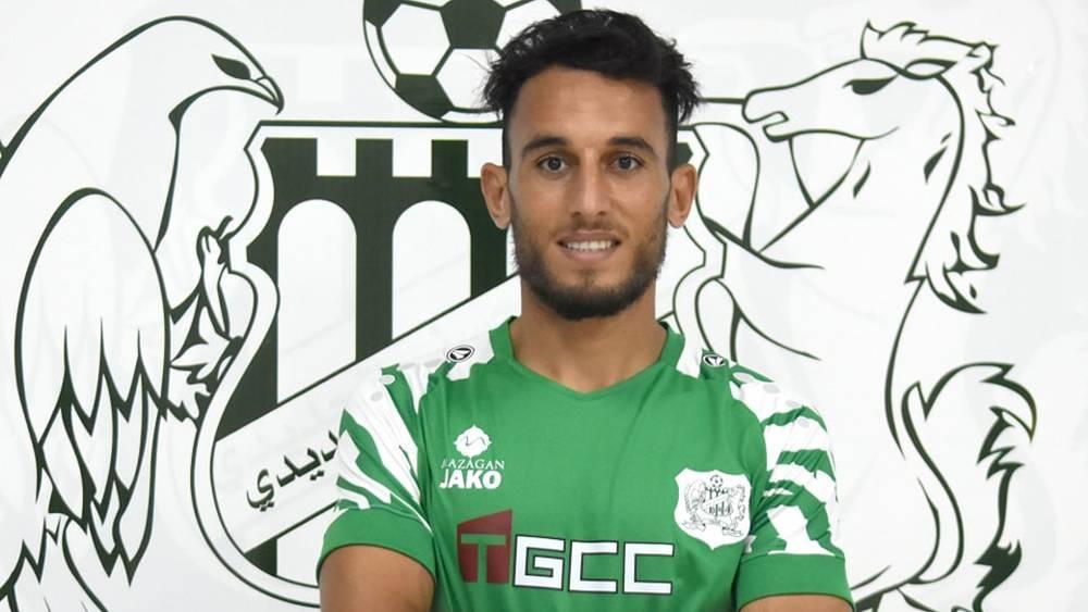 الدفاع الحسني الجديدي يعلن تعاقده مع عمر الجيراري قادما من المغرب الفاسي