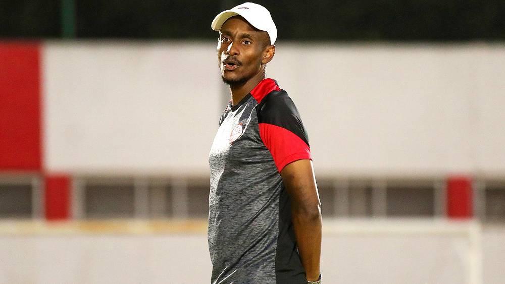 بتواجد الوافدين الجدد.. موكوينا يكشف عن قائمته لأول مباراة مع الوداد ضمن البطولة الاحترافية