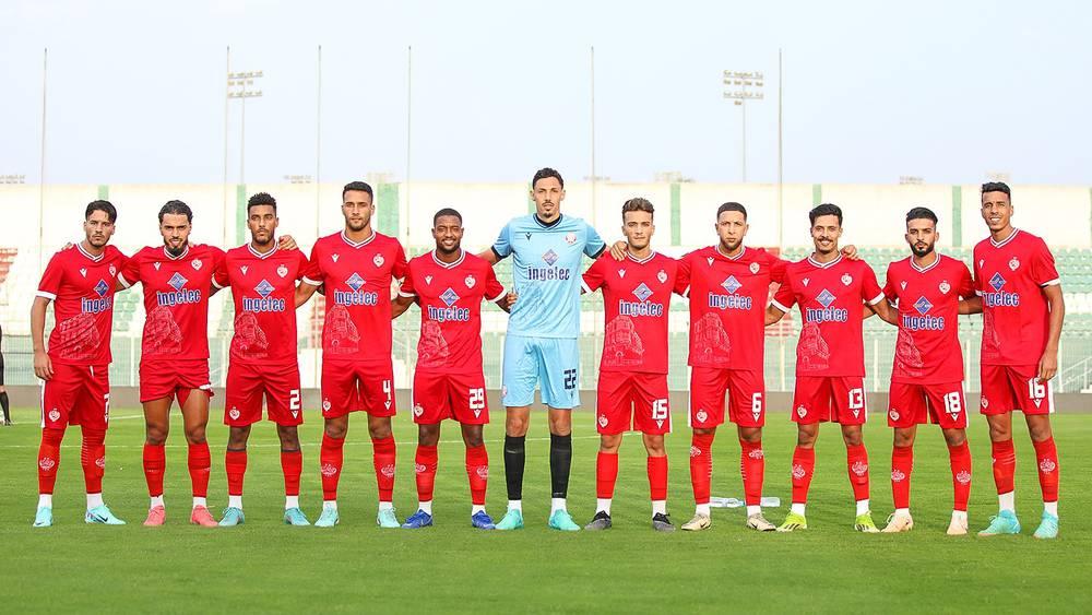 تشكيلة الوداد الرسمية أمام "الماص".. عبد العالي المحمدي في حراسة المرمى ومحروس في الوسط وشعيب فيضي يقود الخط الأمامي