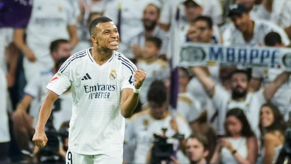 مبابي: "لست متفاجئا من الصافرات.. فزنا بلقب قبل أيام ولكن الكل ينسى بسرعة هنا هذا هو جمال هذا النادي"