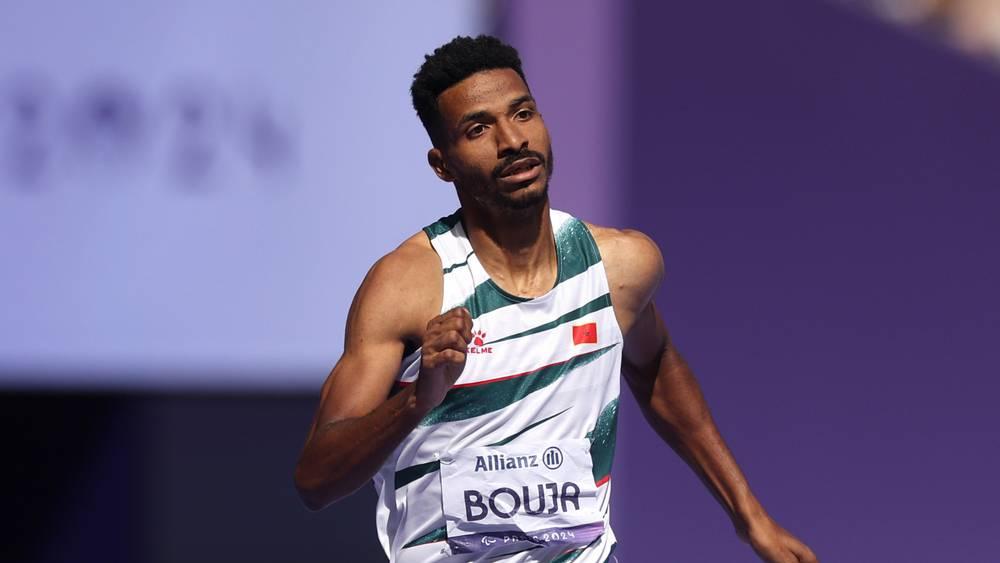 بارالمبياد باريس/ العداء منصف بوجا يمنح المغرب أول ميدالية ذهبية بعد فوزه بسباق 400 متر فئة T12
