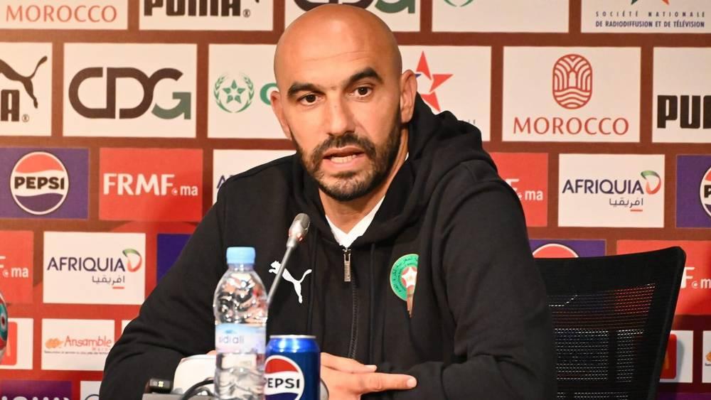 الركراكي: "أحاول حماية آزنو والاعتماد عليه في الوقت المناسب.. بنصغير لم يكن جاهزا ولا يمكنني أن أجازف بإقحامه"