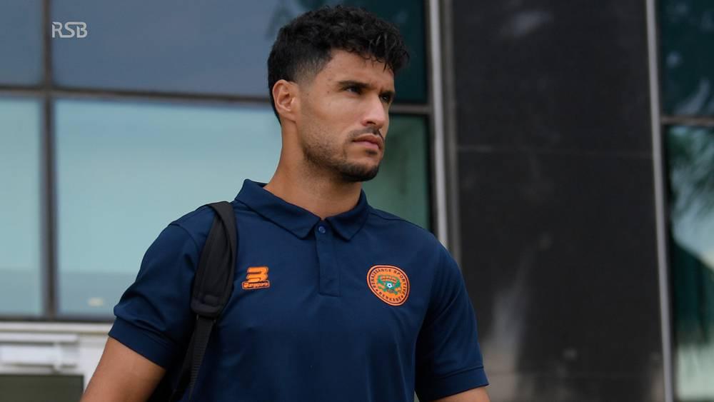 طائرة خاصة لبعثة نهضة بركان المتوجهة للبنين تأهبا لمواجهة دادجي في كأس الكونفدرالية