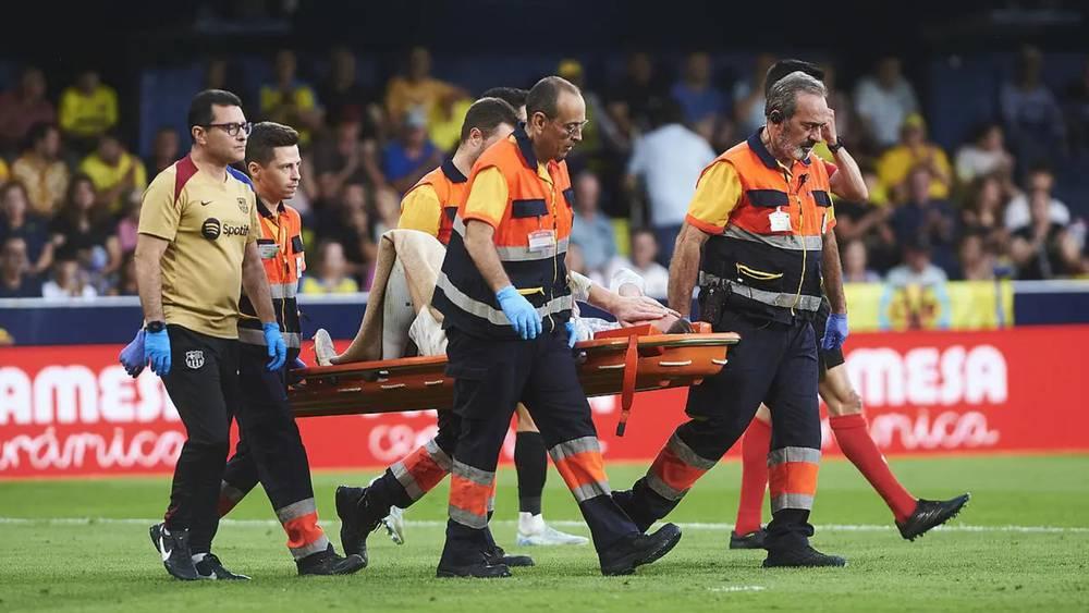 رسميا/ برشلونة يكشف نوعية إصابة تير شتيغن ويعلن خضوعه لعملية جراحية اليوم