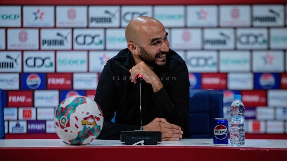 الركراكي: "شْجعو اللِّي ختار مُنتخبنا ومَتبقاوش تقُولو كُون غير كان معانا هَذا.. كون بْغاو المغرب كُون خْتاروه"