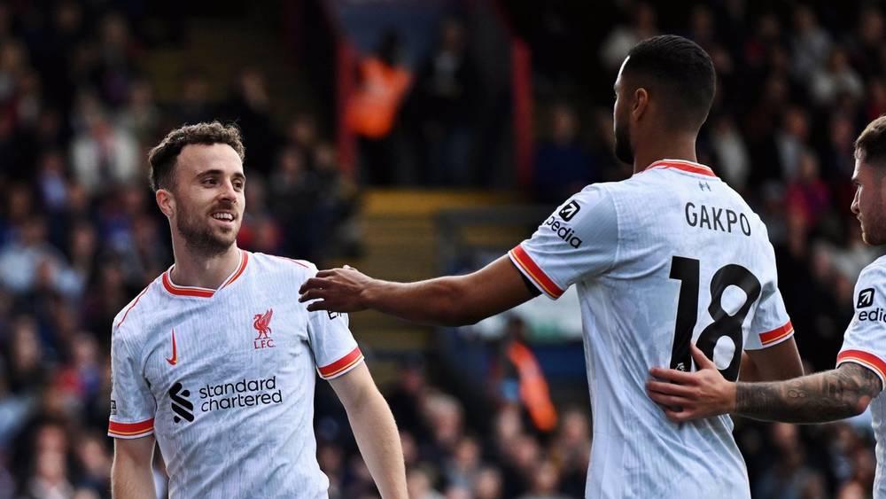 ليفربول يتخطى كريستال بالاس ويعزز موقعه في صدارة الدوري الإنجليزي