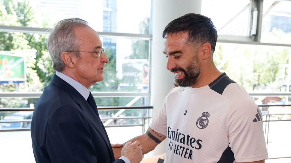 رسميا/ ريال مدريد يمدد عقد كافاخال حتى عام 2026