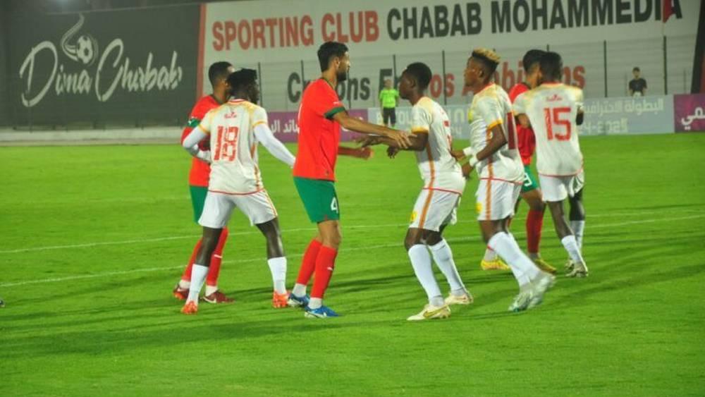 المنتخب المغربي لمواليد سنة 2000 فما فوق يكتسح نظيره الغيني وديا بخماسية نظيفة