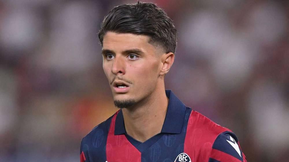 بولونيا الإيطالي يعلن خضوع العزوزي لعملية جراحية ناجحة واللاعب يحتاج لشهرين من أجل التعافي