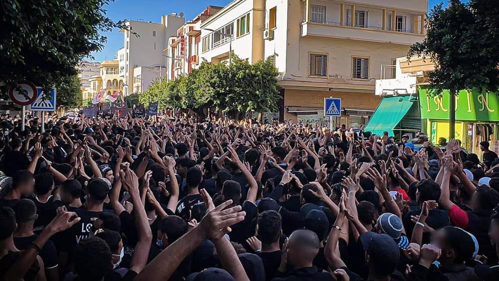 فصيل "ريد مان" المُساند للنادي المكناسي يستنكر قرار السلطات المحلية للخميسات بتخصيص 300 تذكرة فقط لجماهير الفريق ضد ا.تواركة