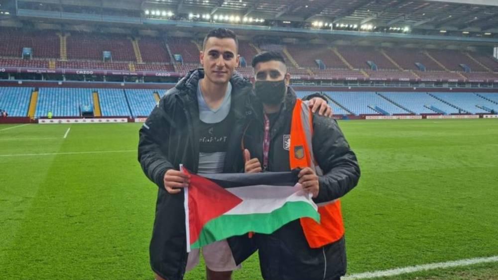 "سيذبحون أمك وأطفالك".. أنور الغازي يتلقى رسالة بعبارات "نابية" بسبب دعمه فلسطين!