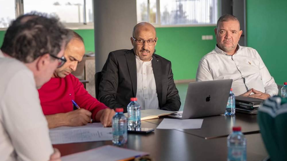 رسميا/ النادي القنيطري يعلن عن تعاقده مع المدرب منير الجعواني خلفا للبلجيكي باتريك دي ويلد