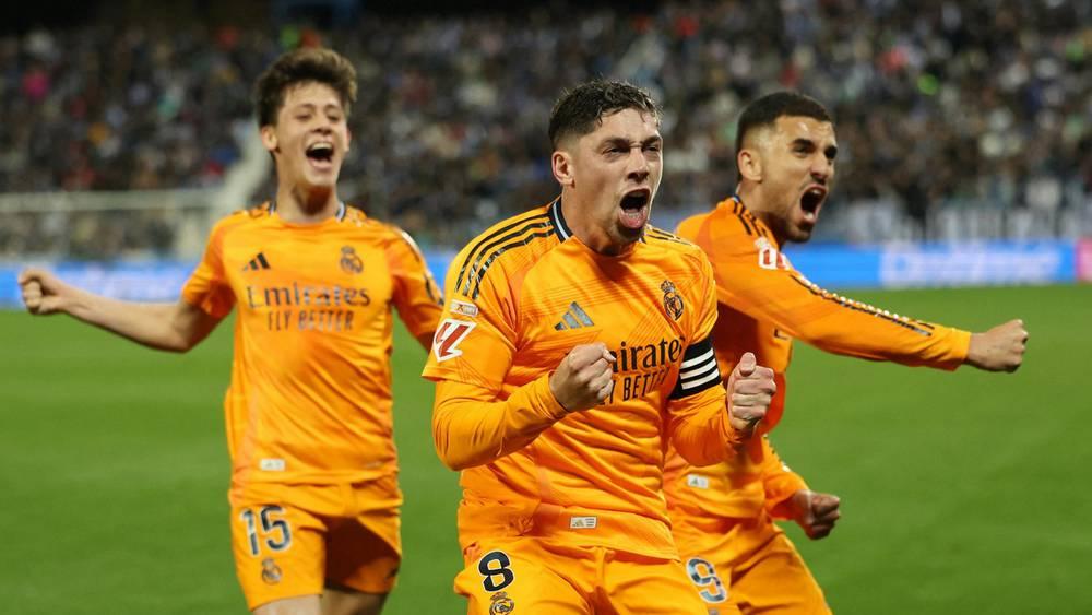 أنشيلوتي: "فالفيردي هو ثالث أفضل ظهير أيمن في العالم"