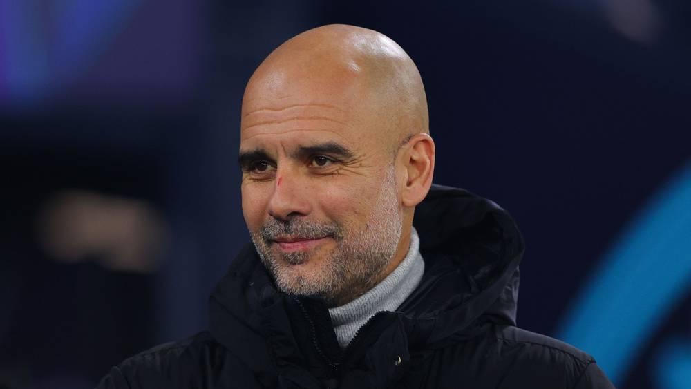 غوارديولا: "أعلم أن الناس يتساءلون لماذا لم تتم إقالتي والحديث عن الألقاب يكون في شهر ماي"