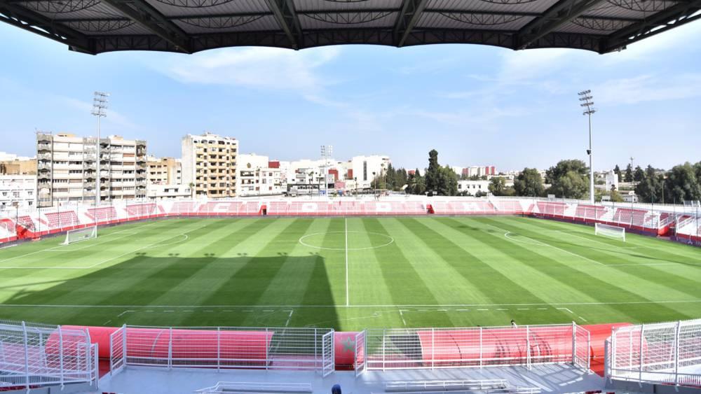 الجيش الملكي ينتظر تأهيل الملعب الشرفي بمكناس من طرف الكاف لاستضافة مبارياته القارية فوق أرضيته