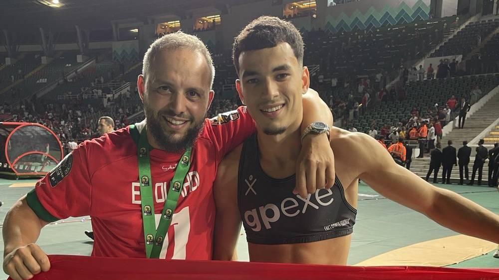 والد زكرياء الواحدي لـ"البطولة": "إبني لديه حُلم دائم بتمثيل المنتخب المغربي.. إنه خياره الأول وما راج عن بلجيكا تم بتحريف جزء من حواره مع قناة بلجيكية"