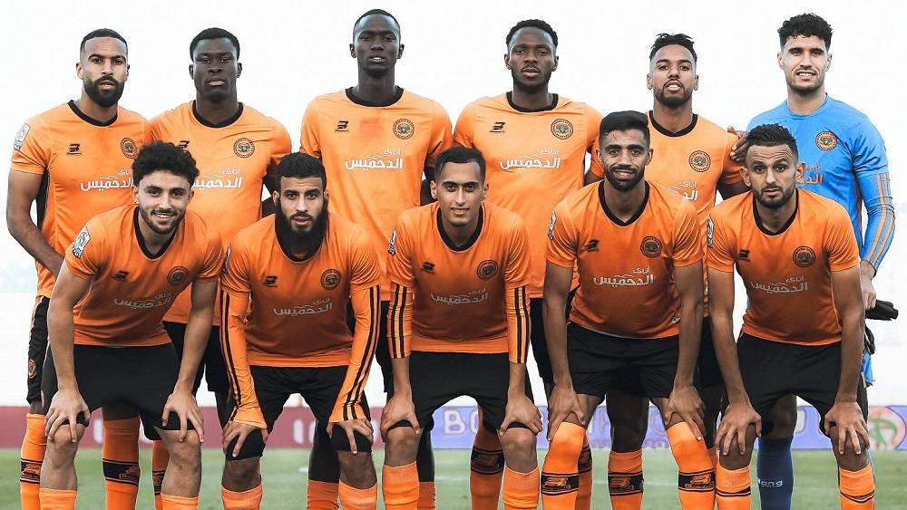 نهضة بركان يتوجه إلى جنوب أفريقيا يوم الجمعة القادم تمهيدا لملاقاة ستيلينبوش