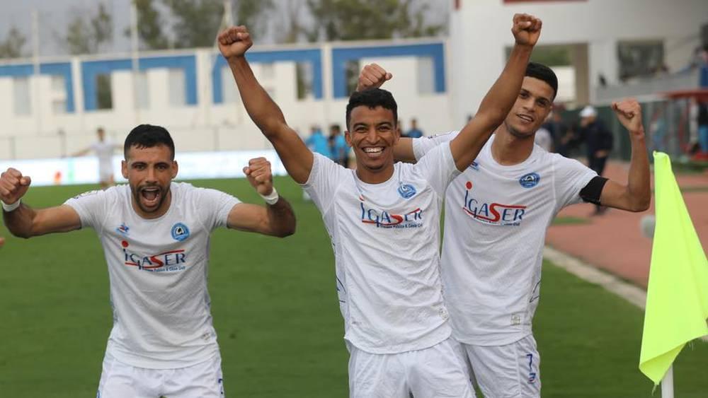 البطولة الاحترافية/ نهضة الزمامرة يصعد لوصافة الترتيب عقب تغلبه على المغرب التطواني (2-0)