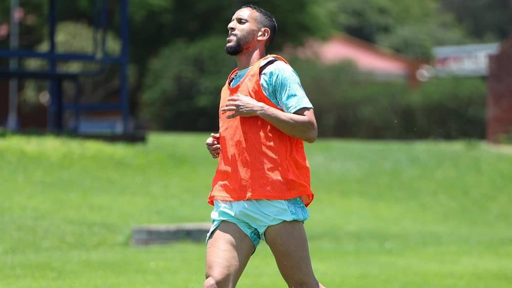 الرجاء يختتم استعداداته بإجراء آخر حصة تدريبية تأهبا لملاقاة سان داونز غدا الأحد