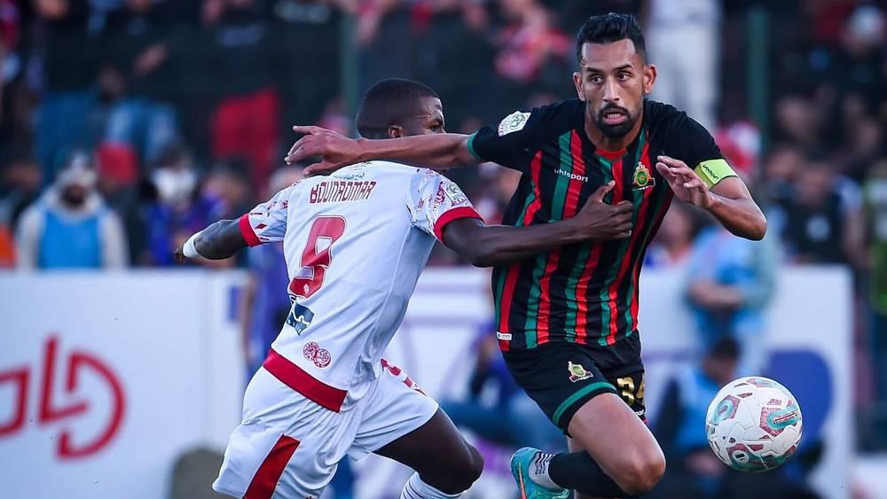 أبرزها "كلاسيكو" الجيش والوداد.. إجراء 3 مباريات يومه الخميس لحساب مؤجلات الجولة الـ13 من البطولة