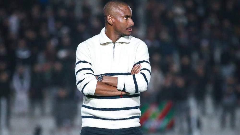 بعد التعادل في "الكلاسيكو".. موكوينا يوجه رسالة لجماهير الوداد: "دعونا نقف متحدين وراء لاعبينا ونستمر في إظهار الجوهر الحقيقي للتضامن"