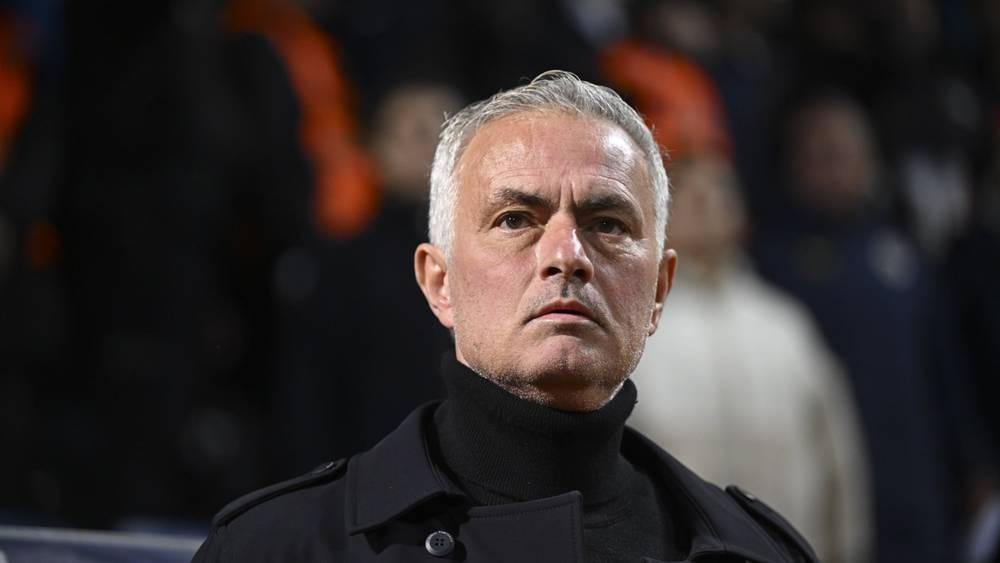 مورينيو بعد خضوعه لعملية جراحية: "لم أفوّت حصة تدريب واحدة طوال 25 عاماً ولا أنوي فعل ذلك الآن"