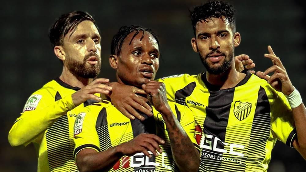 المغربي الفاسي يقلب الطاولة على الوداد (1-4) في أول مباراة بعد رحيل مدربه غوغليلمو أرينا