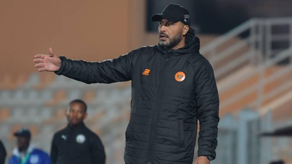 الشعباني: "أعلم أن انتصارنا كان الأول لنهضة بركان في ملعبه على الرجاء وهذا شرف للاعبينا"