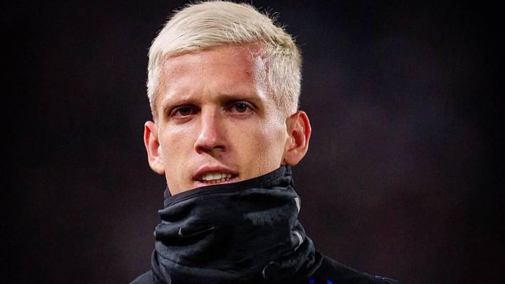 رابطة الدوري الإسباني تُزيل اسم أولمو من قائمة المسجلين في برشلونة بسبب عدم الالتزام بقواعد اللعب المالي النظيف