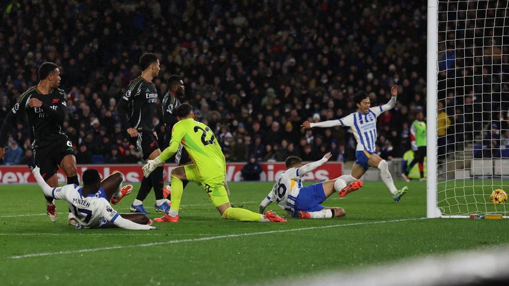 أرسنال "يتعثر" ضد برايتون ويمنح ليفربول فرصة الابتعاد بصدارة "البيرمير ليغ"