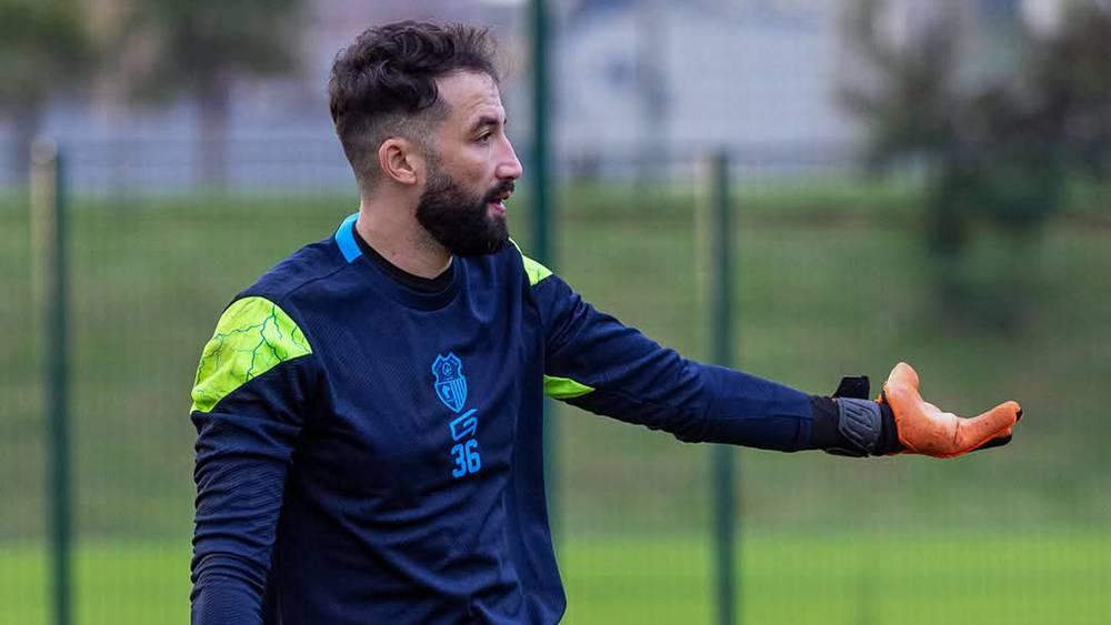 رسميا/ اتحاد طنجة يفسخ عقد الحارس بدر الدين بنعاشور