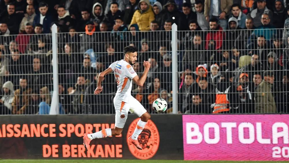 نهضة بركان ينقل عملية اقتناء تذاكر مبارياته إلى بوابة إلكترونية على الأنترنت