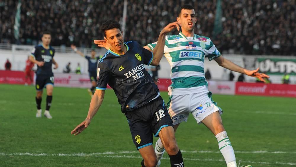 البطولة الاحترافية/ بهدف "قاتل".. الرجاء الرياضي يتعادل أمام ضيفه اتحاد طنجة (1-1)