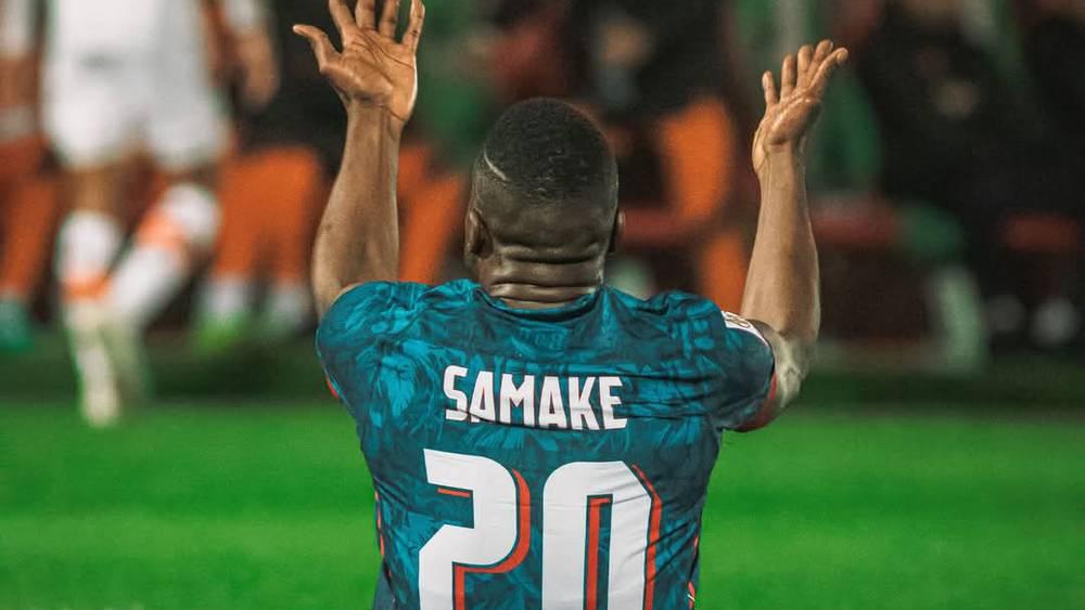 "الشارك": "التحكيم الانحيازي في مباراة بركان كان بطلًا لمجزرة تحكيمية والبطولة لا تحمل من الاحتراف سوى الاسم"