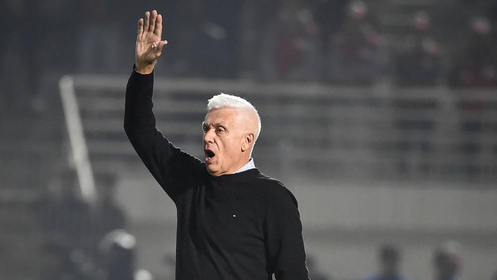 فيلود: "الأمور تسير بشكل جيد في الدوري المغربي بالنسبة للجيش الملكي.. نود انتزاع بطاقة قارية وسننافس على اللّقب حتى آخر رمق"