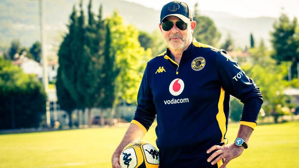 بالفيديو ردا على الإعلام التونسي/ المدرب نابي يتنكر لمنتخب بلاده ويختار البقاء مع كايزر شيفس!