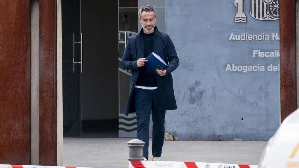 فيلدا يُدلي بأقواله أمام القضاء بشأن واقعة "قبلة هيرموسو" ويؤكد: "لم أرَ القبلة واللاعبة شعرت بالأذى من قِبلي لأنني لم أسألها عن حالها"