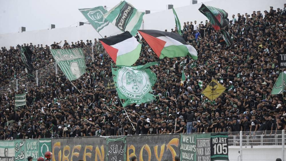 الرجاء يطرح تذاكر مباراته ضد شباب السوالم ويحدد أثمنتها في 70 و150 درهما