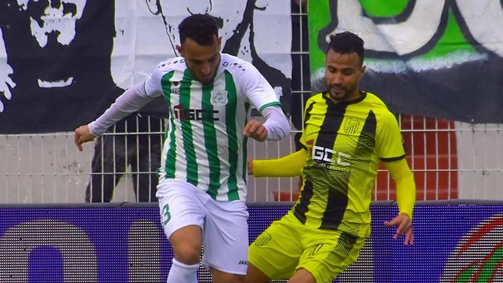 البطولة الاحترافية/ التعادل يحسم مباراة الدفاع الحسني الجديدي أمام ضيفه المغرب الفاسي (1-1)