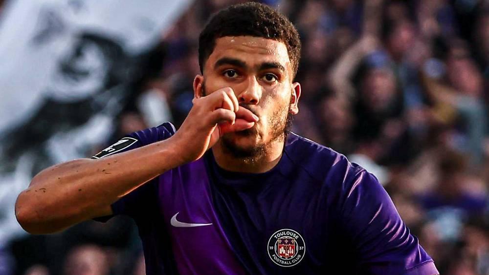 بعد عامين من الجدل.. القضاء الفرنسي يحكم لصالح أبوخلال بعد شكايته ضد شبكة "RMC" بتهمة التشهير