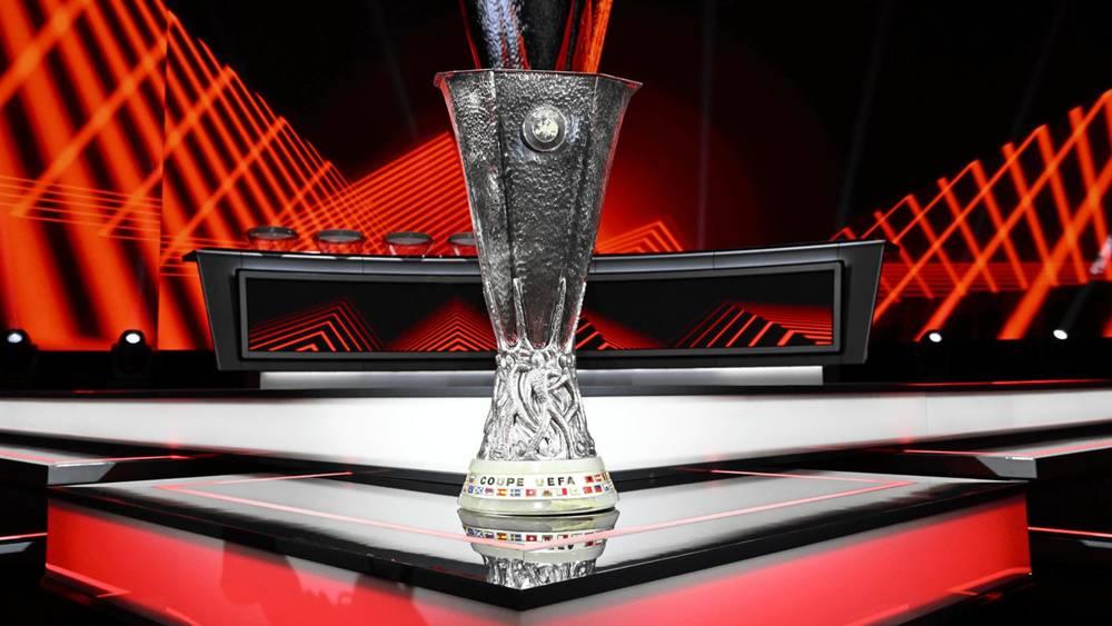 قرعة ثمن نهائي الدوري الأوروبي.. ريال سوسيداد ضد مانشستر يونايتد وفنربخشة يصطدم برينجرز