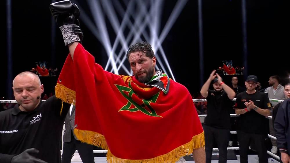 بعد غياب سنتين.. بن صديق يسقط خصمه الإستوني "يورجندال" بالضربة القاضية في ليلة عودته لمنظمة "غلوري"