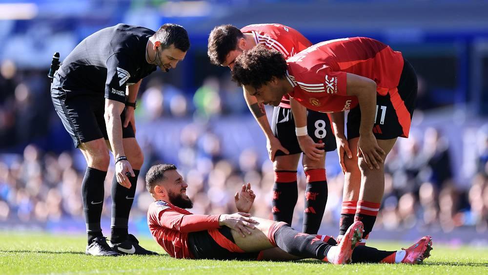 فحوصات طبية دقيقة لمزراوي من أجل تشخيص إصابته وتحديد مدة غيابه