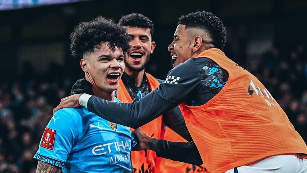 مانشستر سيتي يقلب الطاولة على بليموث ويتأهل إلى ربع نهائي كأس إنجلترا