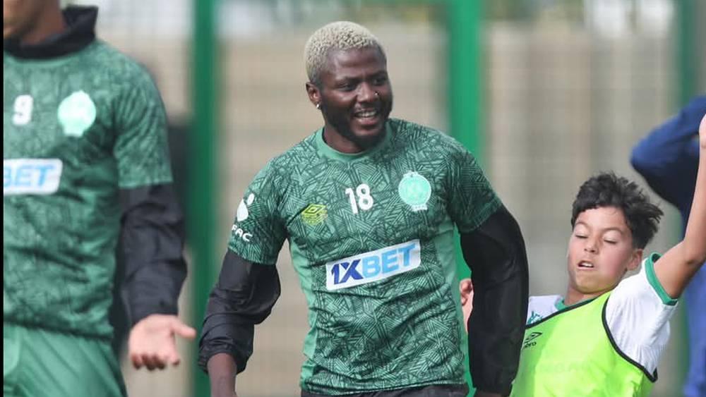 مدرب غينيا الاستوائية يستدعي بيكورو لمواجهتي ساو تومي وناميبيا في تصفيات المونديال