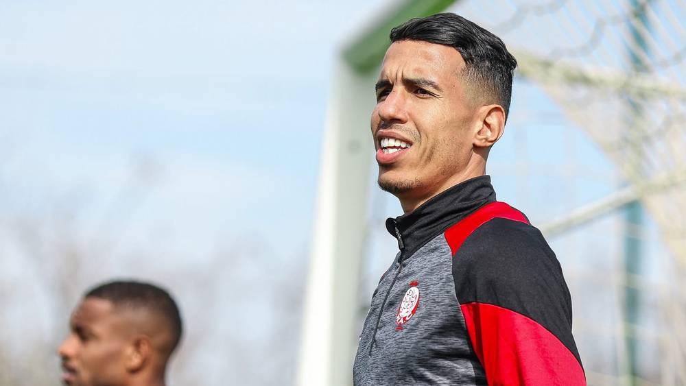 الوداد يختتم تحضيراته بإجراء حصة تدريبية قبل الإفطار تأهبا لمواجهة الفتح في كأس العرش