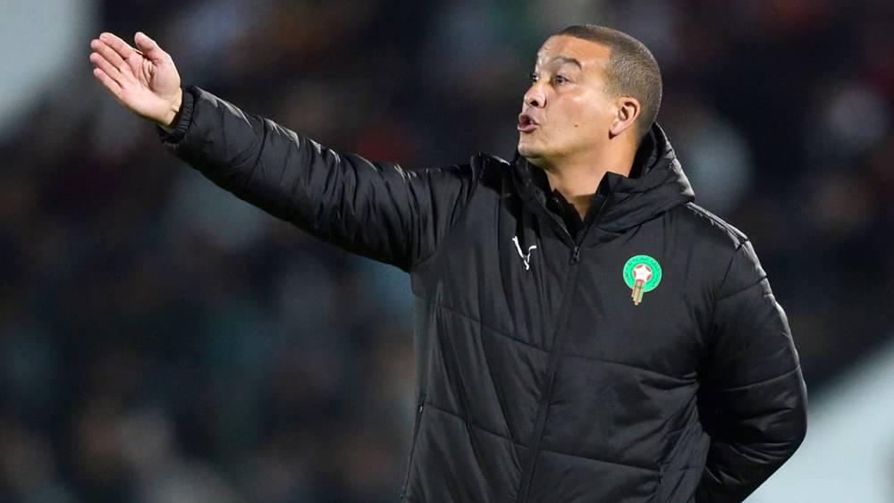 نبيل باها بعد الفوز على أوغندا بخماسية: "نحاول تجهيز هؤلاء اللاعبين من أجل كأس العالم 2030"